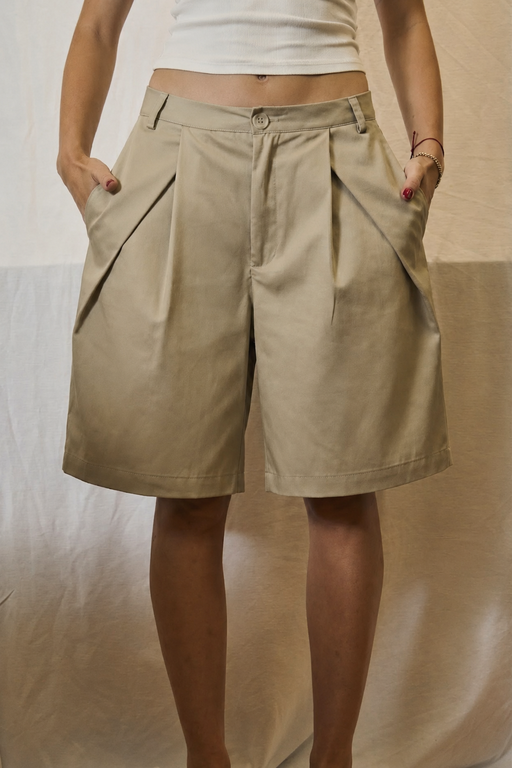 SHORT PLEATED PANTS-KHAKI